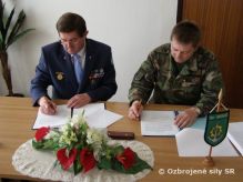 Podpsanie dohody o spoluprci medzi V 1049 Sere a asociciou UN-VETERN SLOVAKIA